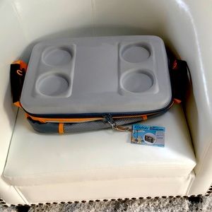 Expandable cooler-42 can  NWT never “expanded”. Sturdy but light weight
